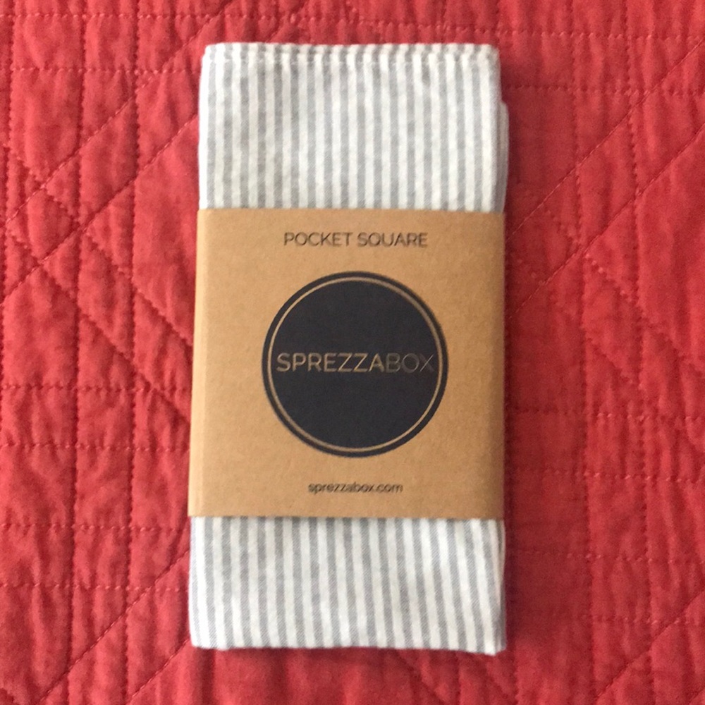 NEW GRAY OXFORD STRIPE POCKET SQUARE